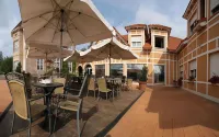 Casón de la Marquesa Hotels in Los Tojos