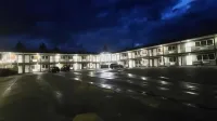 Shoreside Inn & Suites Hotels in Parkland County