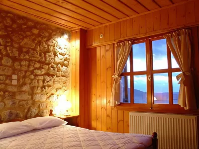 Ariadne Guesthouse Hoteles cerca de Ieros Naos Agiou Georgiou