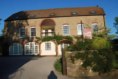 Stoneleigh Barn Bed and Breakfast فنادق في Hazelbury Bryan