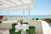 View Place & Spa Hotels in Sirolo