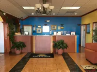 دايز إن باي ويندام فورت ميرز فنادق في Whiskey Creek