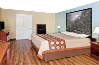 Super 8 by Wyndham Ft. Oglethorpe GA/Chatt TN Area Отели в г. Форт Оглторп