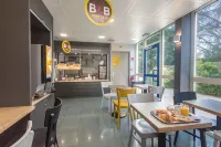 B&B Hotel Douai Parc des Expos Cuincy - breakfast