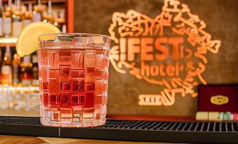 Fest Hotel