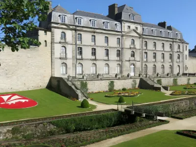 L'Amirauté