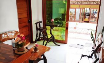 Ronaldo's Inn Siargao by Cocotel