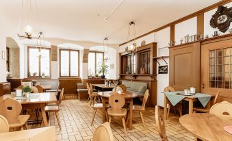 Hotel-Gasthof Goldener Greifen