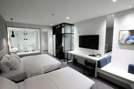 Orchid Hotel