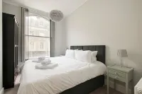 City Centre Modern 1Bedroom Apartments with New Wifi and Very Close to Tram