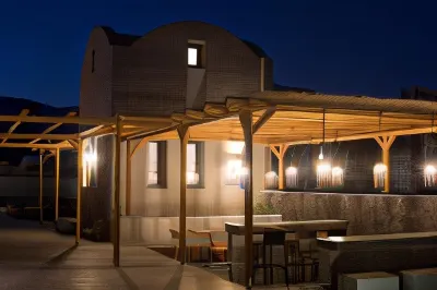 Terra Nera Suites Các khách sạn ở Perivolos