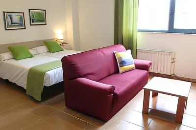 Apartamentos Turísticos Cancelas by Bossh Hotels Các khách sạn ở Santiago