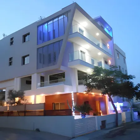 Mesogios House Suites