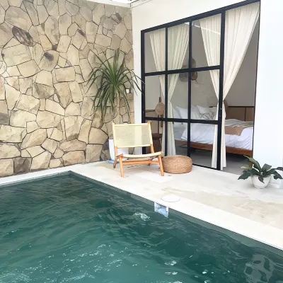 Mavi Amour Villa Hotels near Taman Buah Mekarsari