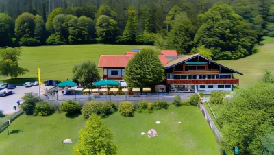 瑪德爾鮑爾高山旅館 因採爾住宿飯店