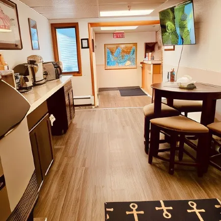 Marina Motel