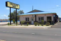 Deluxe Inn Fort Stockton Hotele w: Fort Stockton