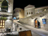 Sinasos Evleri Hotels in Mustafapasa Koyu
