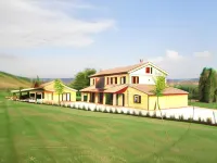 Agriturismo la Vecchia Fonte Hotels in Monsano