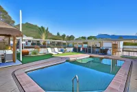 Cocos Holiday Apartments - Homestays
