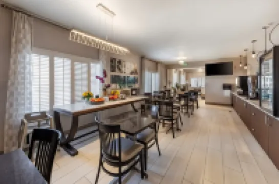 鄉村貝斯特韋斯特酒店