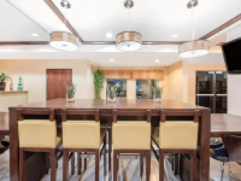 Super 8 by Wyndham Dilley TX Hotels in Dilley