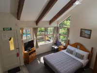 Howick Motor Lodge Hotels near Howick
