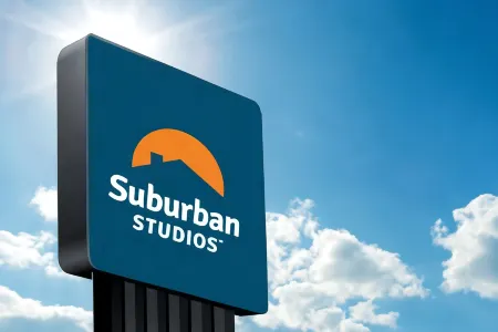 Suburban Studios Ridgecrest near China Lake Naval Station Отели в г. Риджкрест