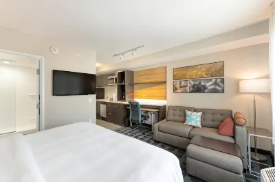 TownePlace Suites Greensboro Coliseum Area