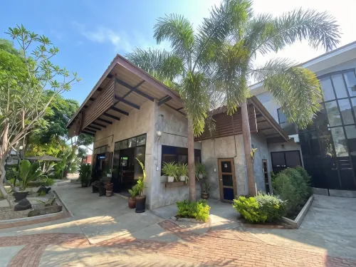 The Picturebook Guesthouse Hotels in Mae Sot