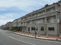 Hotel Rompeolas Hotels near Playa America