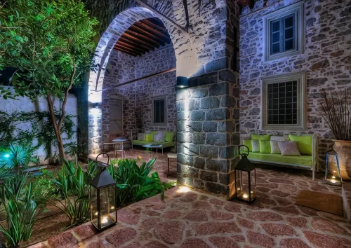 Cotommatae Hydra 1810 Hotels in Hydra