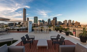 Fleet Lane Apartments