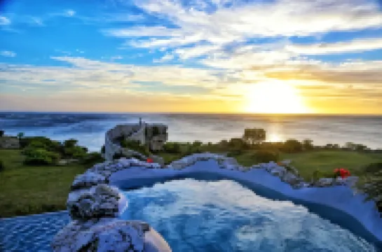 Tanna Evergreen Resort & Tours