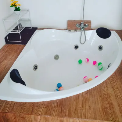 Nel's House Villa Jacuzzi Sukabumi - Wifi