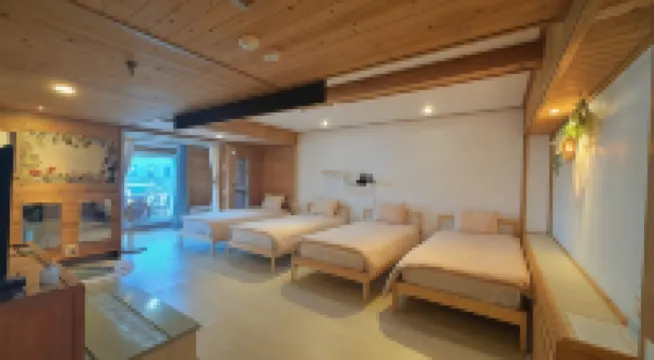 Jeju Stay Haven Hotels near Aewol Coast Road