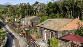 Aldeia Das Adegas