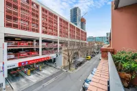 Swainson on Union - Condos