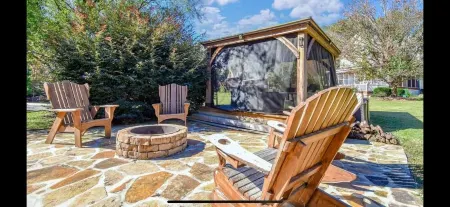 Beautiful 2 Story Water Front Home inside the Gates of Stillwater Resort!