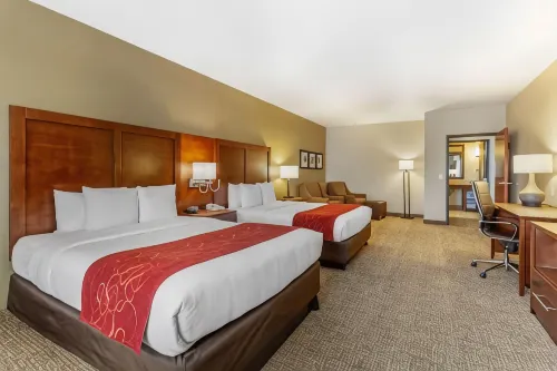 Comfort Suites Glendale - State Farm Stadium Area