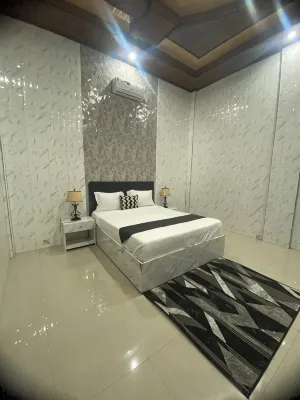 Grand Wisma Hotel Hotel a Sukomulyo