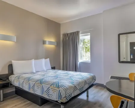 Motel 6 Cedar Park, TX Hotels in Cedar Park