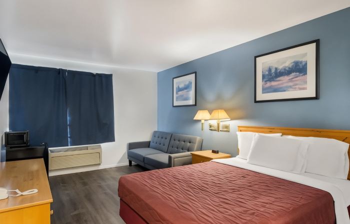 Rodeway Inn & Suites Sidney Historic Downtown I-80