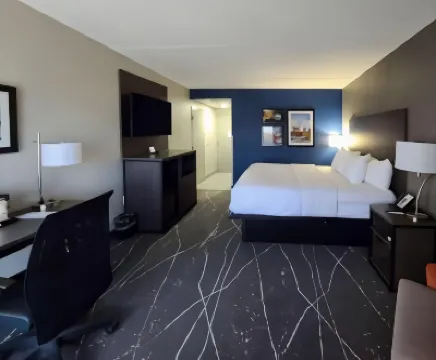 Comfort Inn Boston Milford Hotels near Milford Quarries