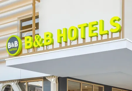 B&B Hotel Mons Gare Отели в г. Masnuy-Saint-Jean