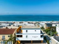 The Sea View Inn at the Beach