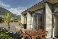 Sunset Motel