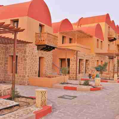 Rohanou Beach Resort Hotel Exterior