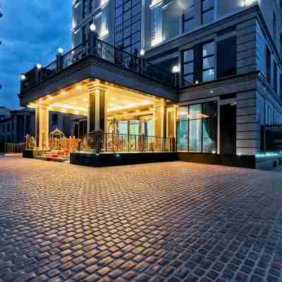 플라자 호텔 비슈케크 Hotel Exterior