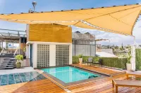 Palla Boutique Hotel - Pools